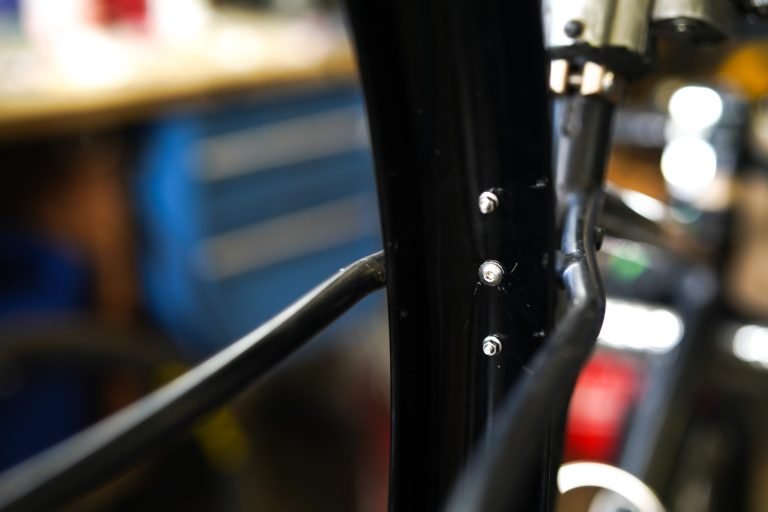 Small Frame Bike How To Fit Fenders To Small Frame Bikes: Easy Guide - BikeTro