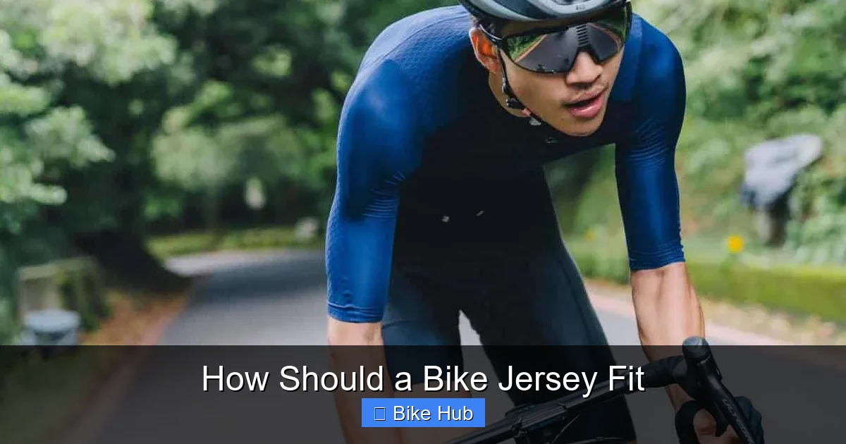 How Should a Bike Jersey Fit